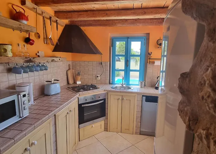 Charming Stone In A Peaceful Setting Near Crikvenica Villa